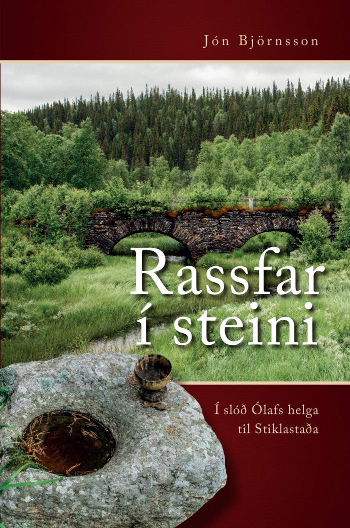 Rassfar í steini